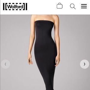 BRAND NEW WOLFORD DRESS SIZE MED CAN BE WORN IN 3 WAYS , COLOR IS CORAL